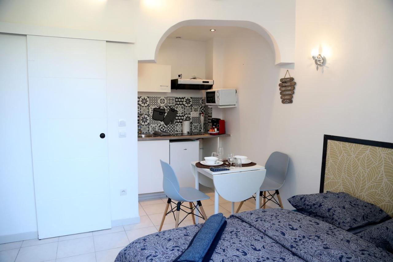 Pluton Appartement Saint-Quentin  Buitenkant foto